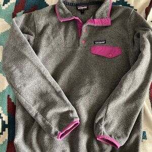Patagonia Synchilla medium fleece pullover, great condition gray t-snap like new